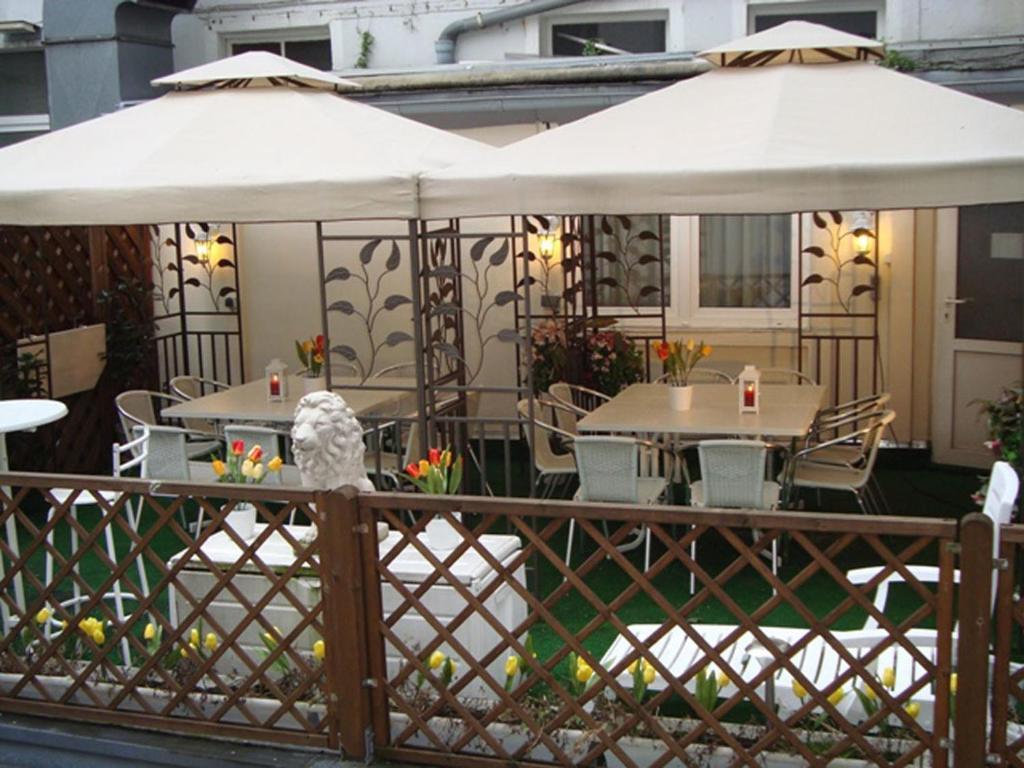 Central Budget Hotel Bonn Exterior foto